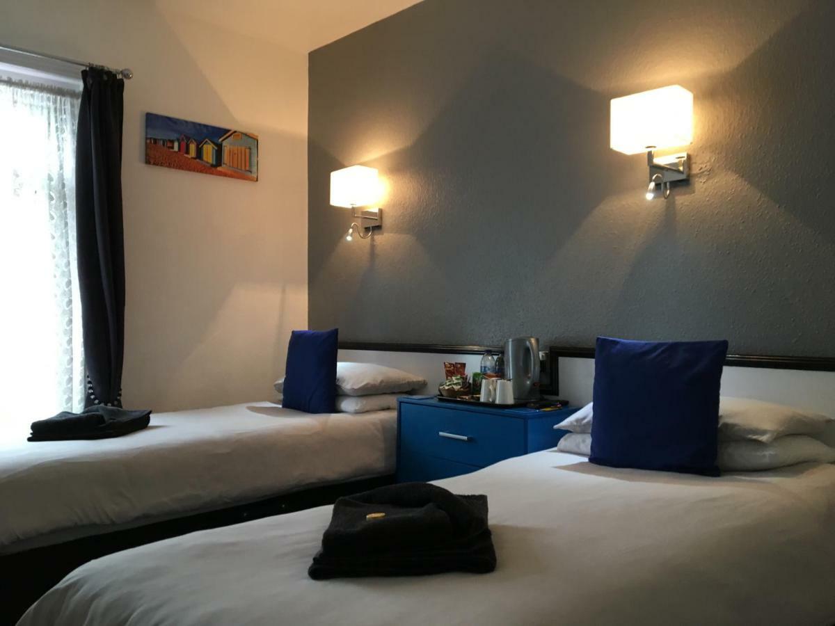 Apollo Guest House เฮสติงส์ ภายนอก รูปภาพ